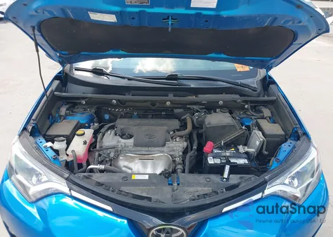 2018 Toyota Rav4 Xle из США, поврежденный, VIN 2T3WFREV0JW458152